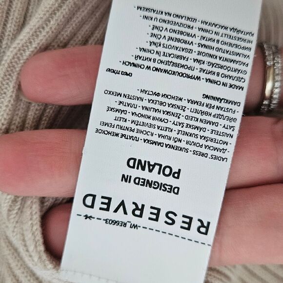 Nwot European reserved wrap long sleeve sweater dress - Picture 6 of 7